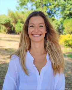 Flora Tauran professeur de Yoga et mouvements Libres à Balma